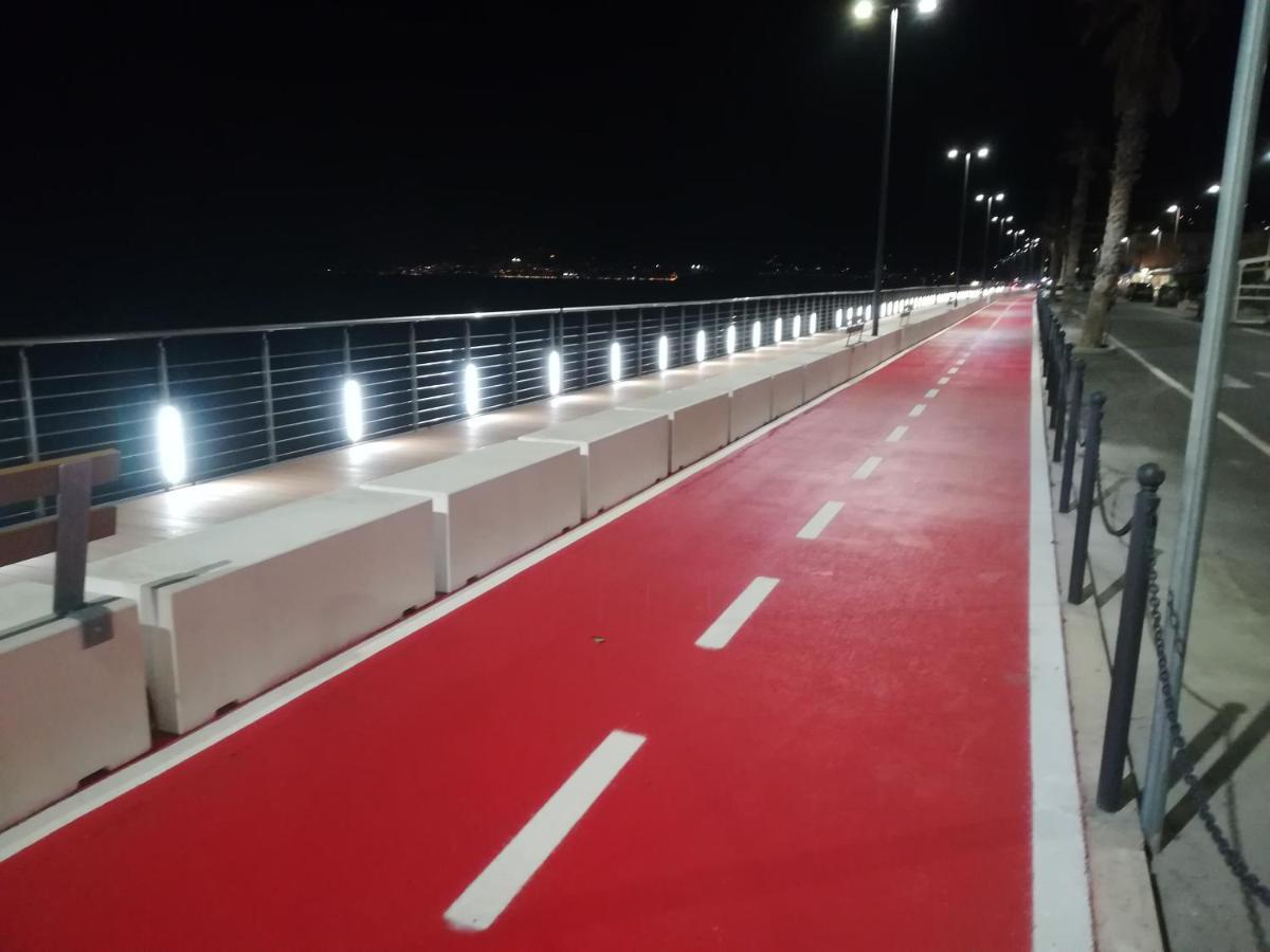 Le Case Del Sole Ventimiglia Zewnętrze zdjęcie